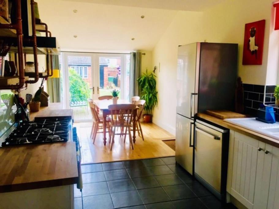 Spacious Victorian Townhouse With Cathedral Views Λίνκολν Εξωτερικό φωτογραφία